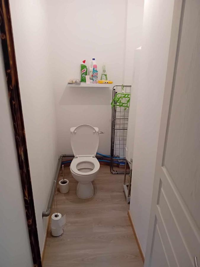 Grand Appartement Avec Terrasse Wignehies Exteriör bild